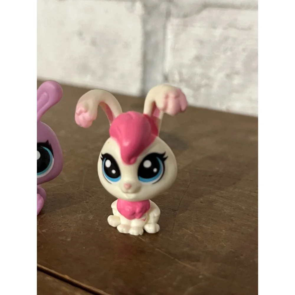 Pair of 2 Littlest Pet Shop LPS Mini Bunny Rabbits - Picture 2 of 6
